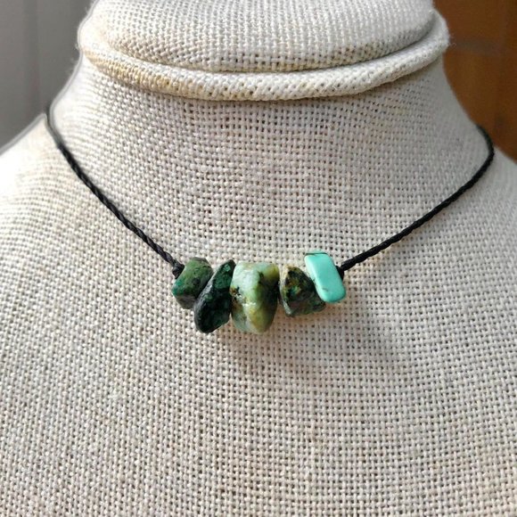 African Turquoise Chips Chips Bar Necklace/Choker - Picture 2 of 4